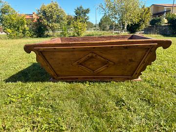 Antica madia / gramola in legno massello