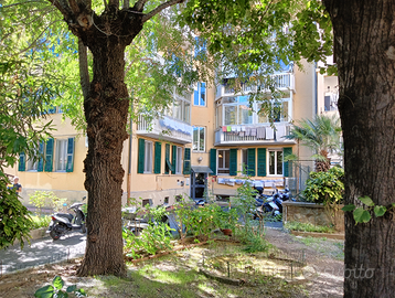 Savona: alloggio arredato zona spiaggie Fornaci