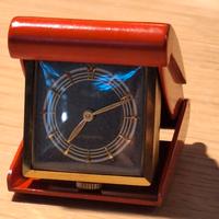 orologio sveglia da viaggio