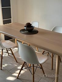Tavolo da cucina con 4 sedie