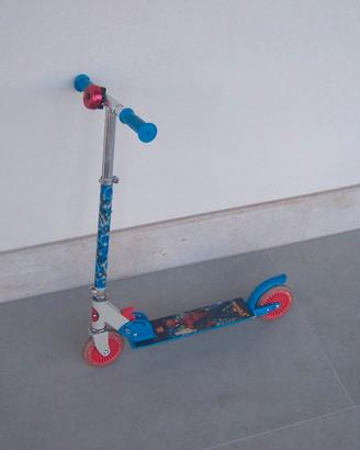 Monopattino di Spiderman