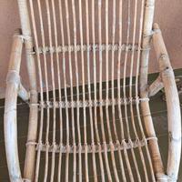 Divano  in rattan e vimini da esterno e interno.