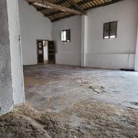 Magazzino uso deposito