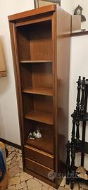 Libreria con cassetti vintage