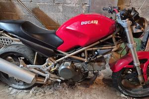 ducati monster 600 2001