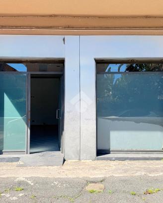 RAPISARDI via Stazzone GARAGE / BOTTEGA 60mq