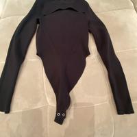 Body nero manica lunga con cut-out