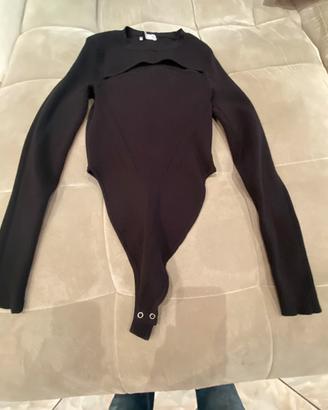 Body nero manica lunga con cut-out
