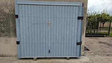 Porta basculante per box