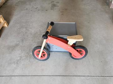 Bici in legno senza pedali