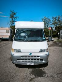 Camper Elnagh Sleek 540