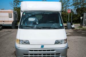 Camper Elnagh Sleek 540