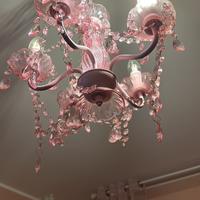 Lampadario rosa stile barocco