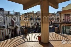 Appartamento 7 vani con garage a Giarre centro