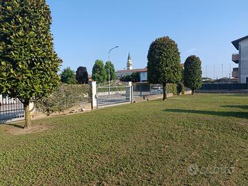Terreno edificabile recintato