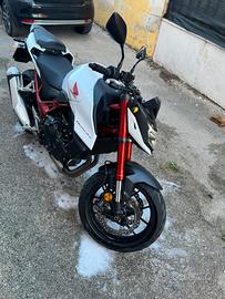 Honda hornte 750