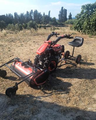 motocoltivatore trincia con seggiolino 