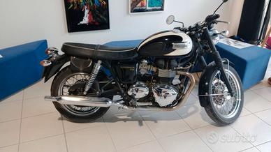 Triumph Bonneville T100