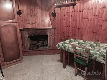 Borgorose Boiserie Cozy Home