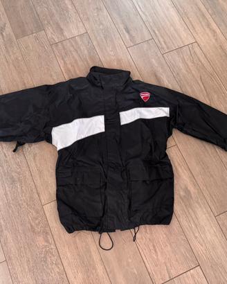 Giacca e pantalone antipioggia originale Ducati