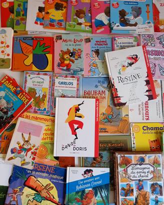 grosso lotto di 35 libri in francese per bambini