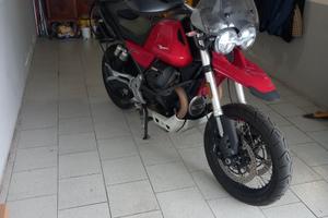 Guzzi VT85TT