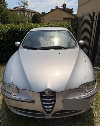 Alfa Romeo 147 1.9 JTD 115 CV - 94.631 km”