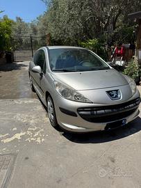 Peugeot 207 1.4 HDI