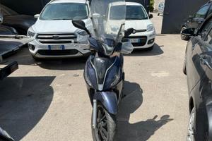 Kymco People 150i