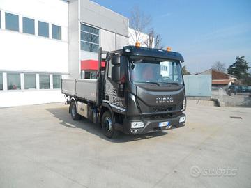 IVECO EUROCARGO 75E19K, con cassone ribaltabile tr
