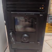 Stufa a legna Castelmonte