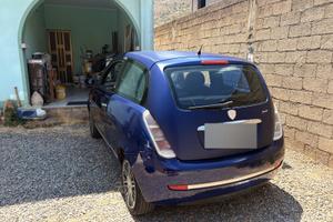 Lancia ypsilon 2007
