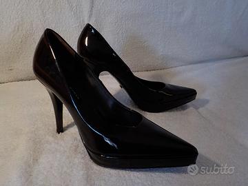 Scarpe in vernice marrone dorato, misura 38/39