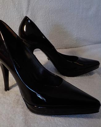 Scarpe in vernice marrone dorato, misura 38/39