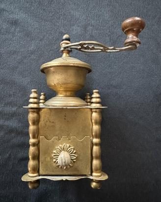 Macina caffè antico vintage