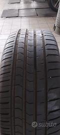 Gomme(2) 245/50/19 105W estive