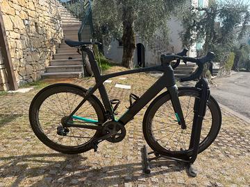 Trek Madone 9.0 2018 + ruote fulcrum + rullo tacx