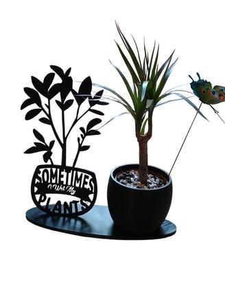 porta vaso in pla nero con scritta simpatica