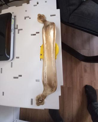 Maniglia portone primi del 900 in ottone