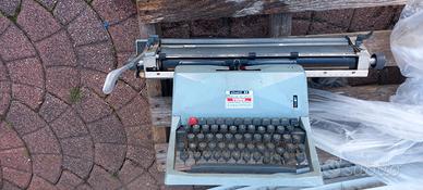 vaccia macchina da scrivere