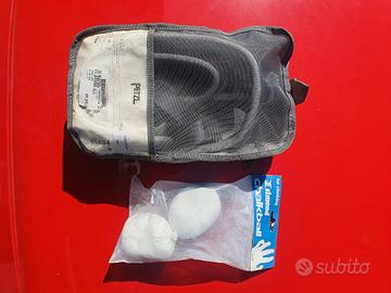 kit completo per arrampicata,imbragatura/magnesite