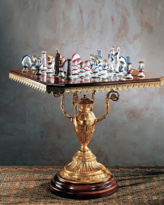 Tavolo da Gioco in Porcellana d'Arte "Tiche"