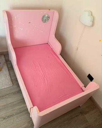 Lettino rosa IKEA