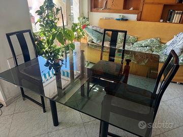 Tavolo in vetro 120 x 120 
