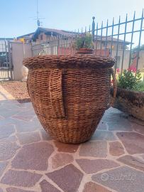 cesto vimini per giardino