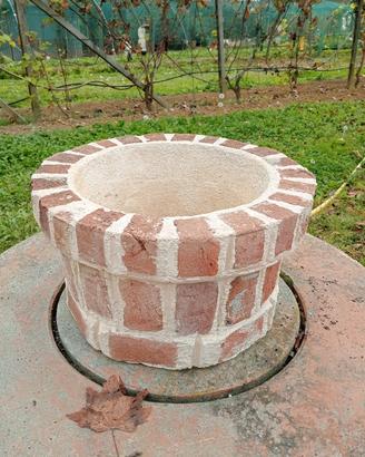 vasi artigianali in mattoni vecchi 