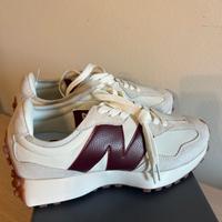 New Balance 327
