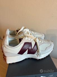 New Balance 327