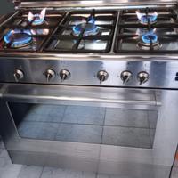 cucina De Longhi 90 cm inox pari al NUOVO 