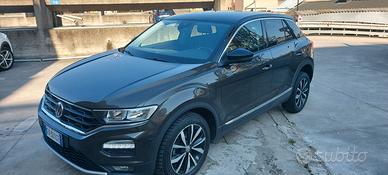 Volkswagen T-Roc 1.6 TDI SCR Advanced BlueMotion T